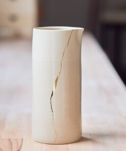 pichet en grès blanc